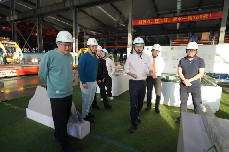 Nan'an Xarici Tələbə Dərnəyini geri qaytardı və Quangong Machinery Co., Ltd-də araşdırma apardı.