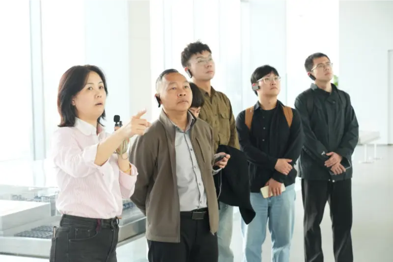 Universitet və Müəssisə Yaşıl Gələcək üçün İnnovasiyalar edərək Yeni Səyahət Etmək Üçün Əl-ələ Birləşir