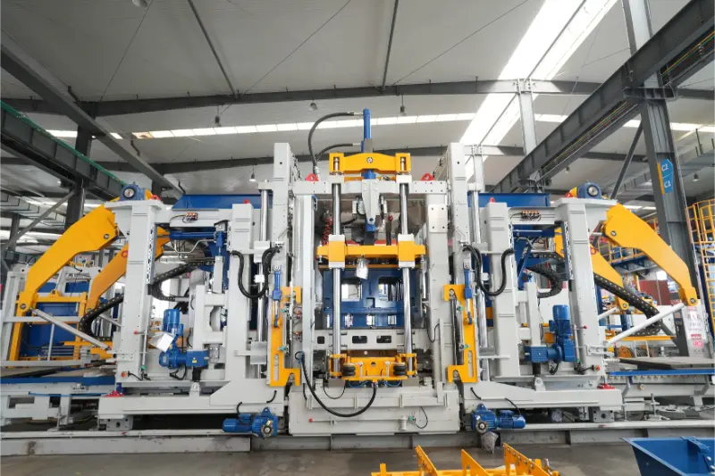 Quangong Machinery Co., Ltd. ZN2000-2 Blok Forma Maşını: Əsas Performans Ağıllı Kərpic İstehsalında Yeni Təkmilləşdirməyə imkan verir
